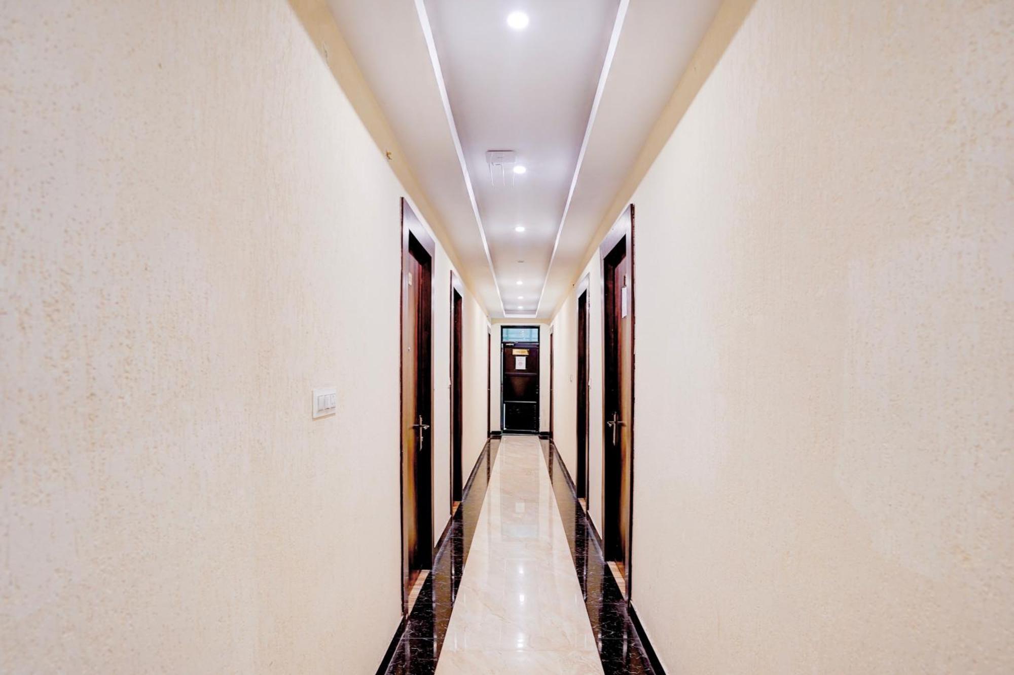 Collection O Golapar Haldwani Hotell Kāthgodām Eksteriør bilde
