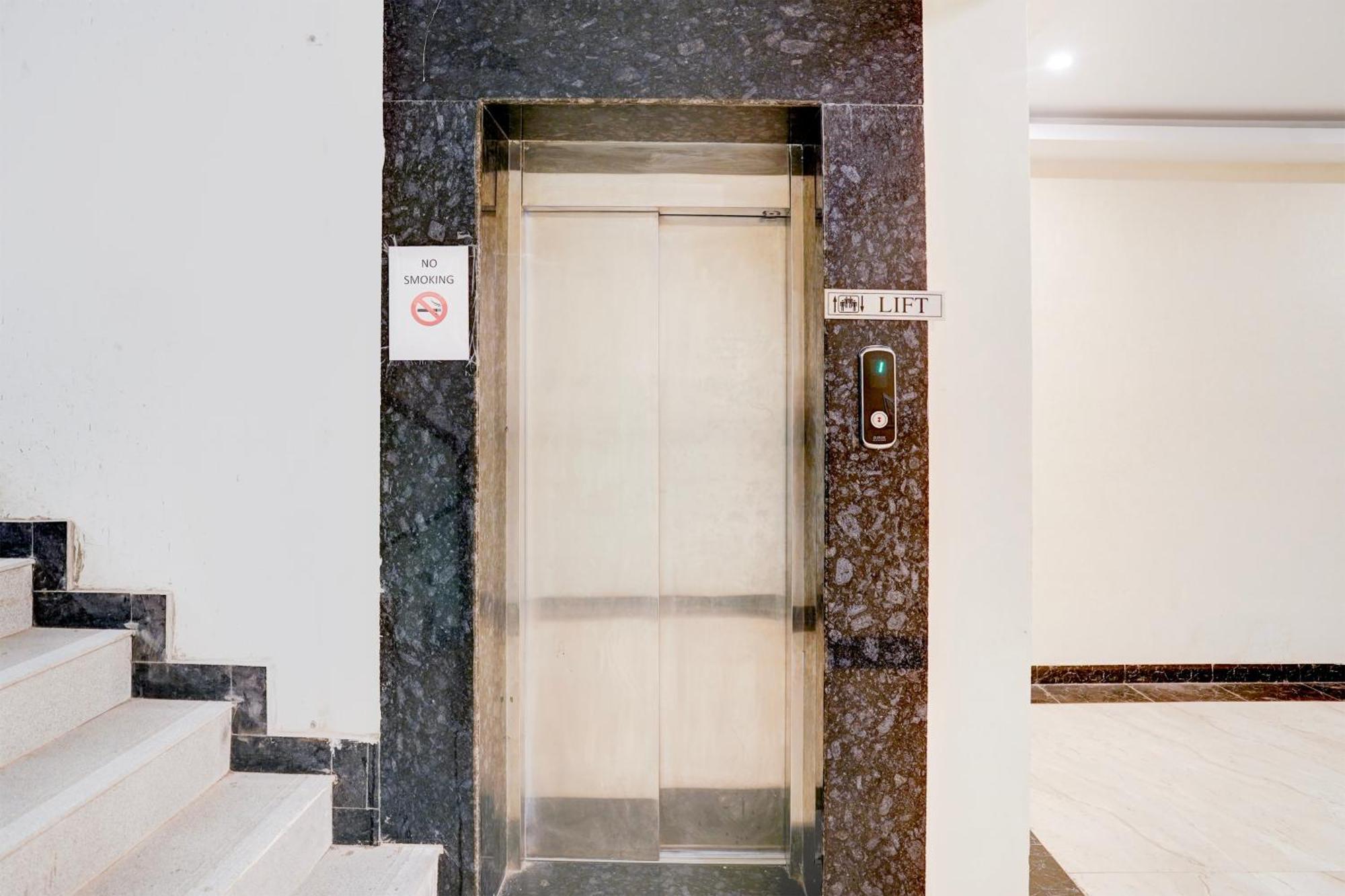 Collection O Golapar Haldwani Hotell Kāthgodām Eksteriør bilde